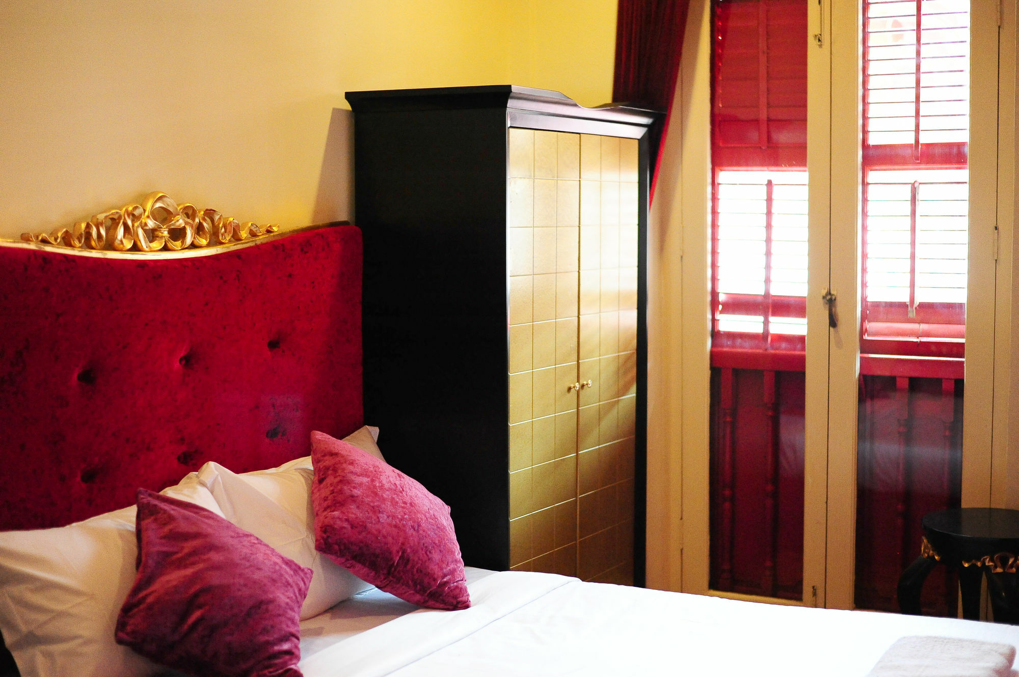 Zen Rooms Jinshan Hotel Singapore Exterior photo