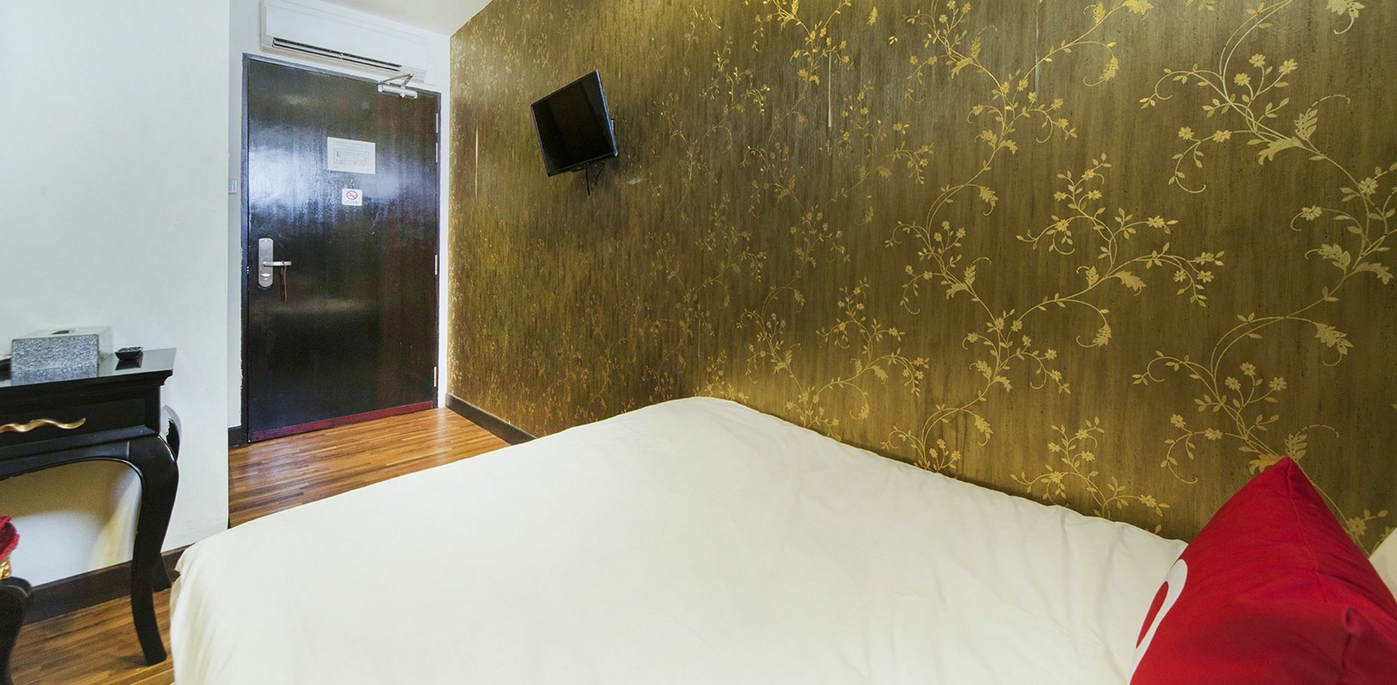 Zen Rooms Jinshan Hotel Singapore Exterior photo